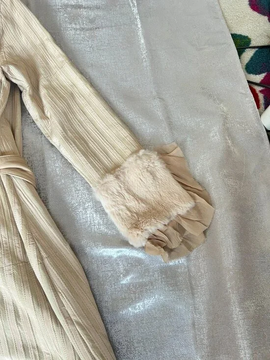 Bebe cream Silk  coat with leather belt - Picture 5 of 7